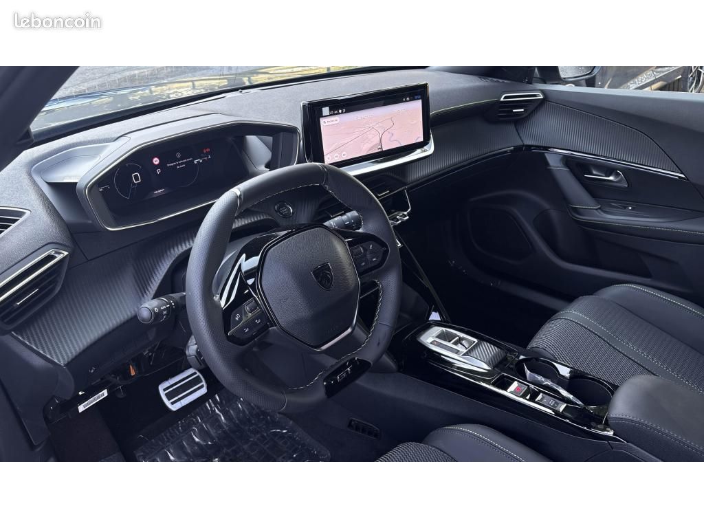 PEUGEOT 2008 1.2 Hybrid 145 DCS6 GT +PK DRIVE+CAMERA 360+NAVIGATION (image 4)