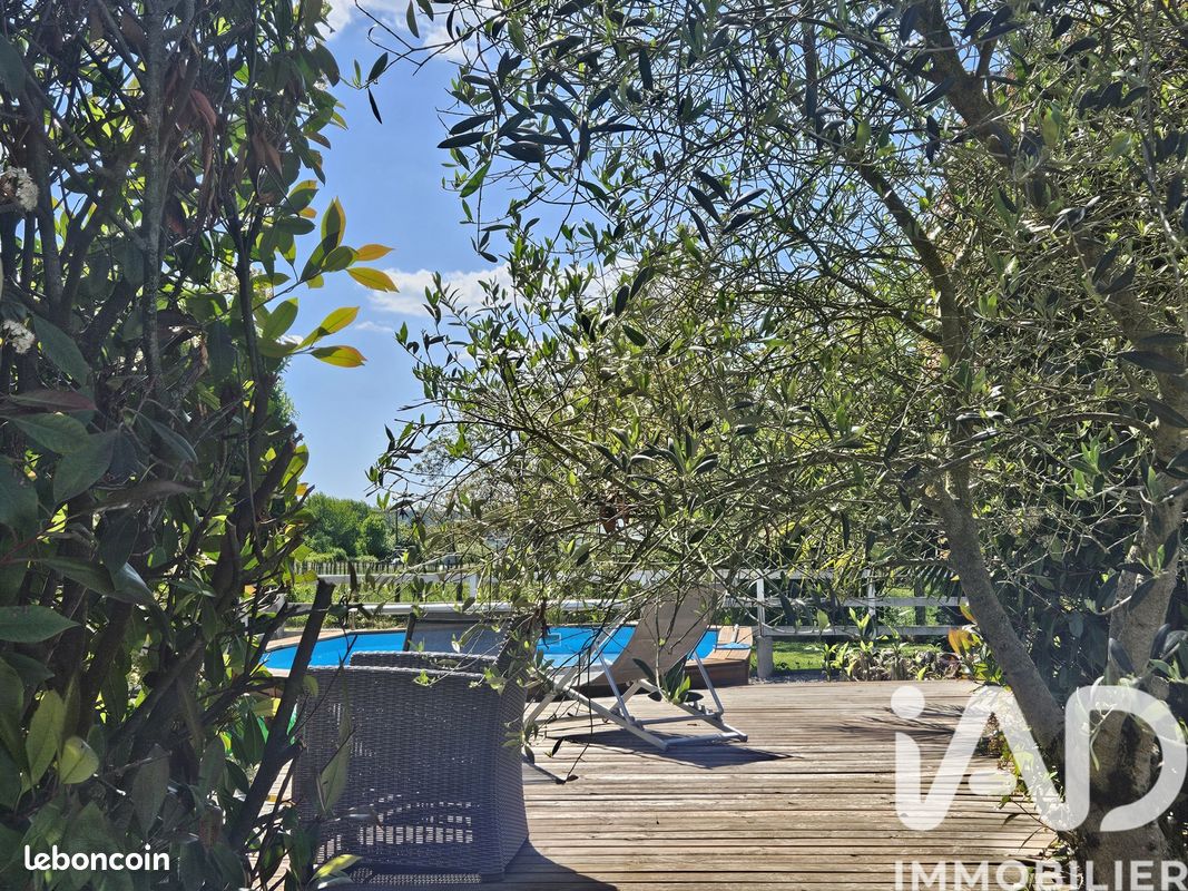 Maison 5 pièces 162 m² · à Izeaux · 162 m² · 349 000 €