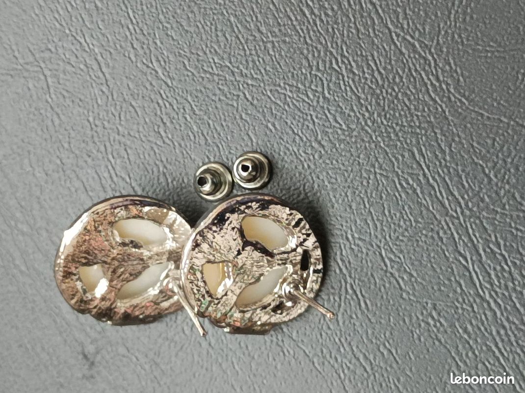 Boucles D’oreilles Vintage Années 60, Style Fantaisie Rétro, Occasion En Bon état