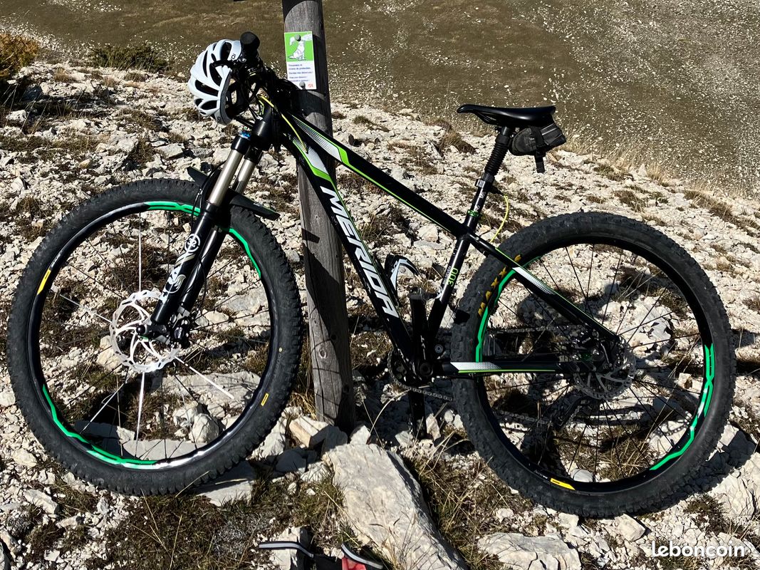 Vélo Vtt Merida Big Seven 300 VTT Mérida Big Seven 300 Vélos