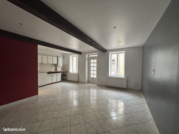 Studio 1 pièce 33 m²