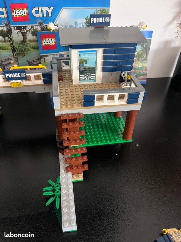 LEGO City 60069 (image 5)