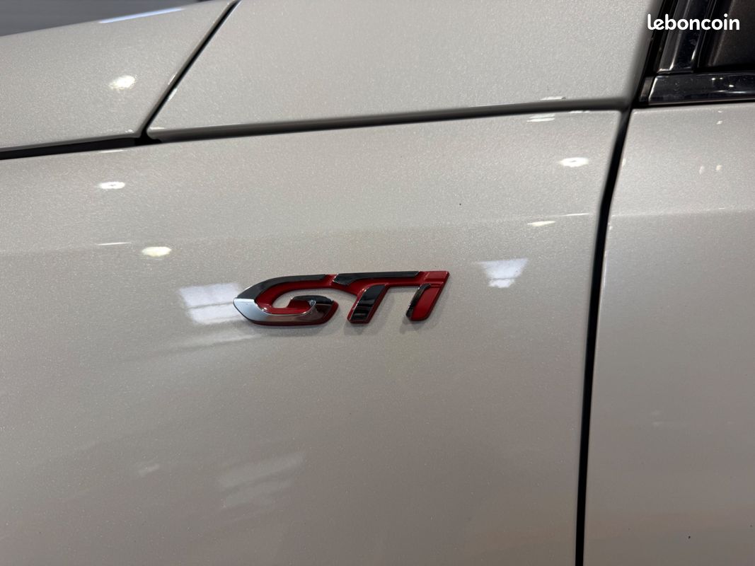 PEUGEOT 308 1.6 THP 270ch GTI BY-PEUGEOT-SPORT (image 12)