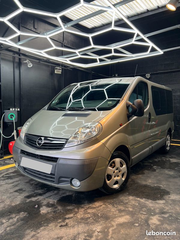 Opel VIVARO COMBI 2.0 CDTI115 M1 PACK CLIM PREMIERE MAIN (image 2)