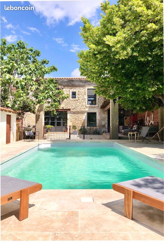 Maison 5 pièces 140 m² · à Jonquières-Saint-Vincent · 140 m² · 550 000 €