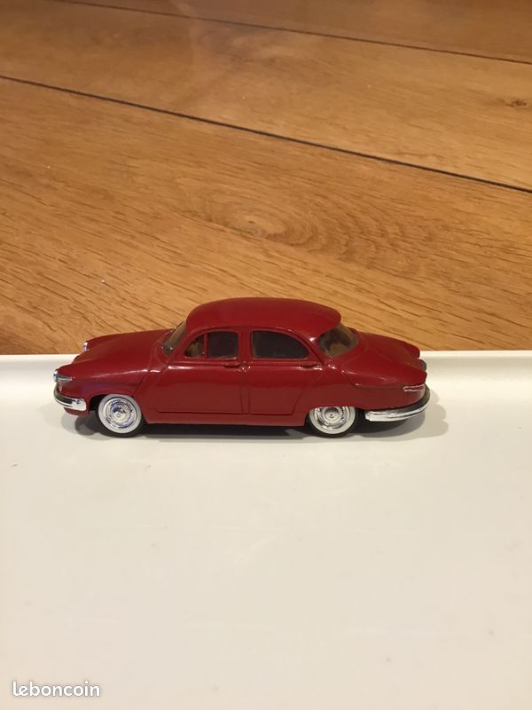 Panhard PL 17 norev 1/43 - Collection