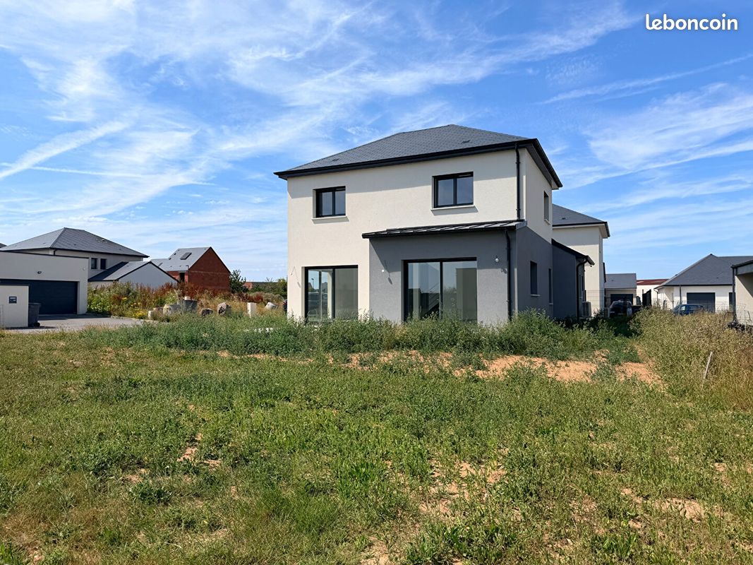 Maison 5 pièces 106 m² · à Saint-Aubin-d'Arquenay · 106 m² · 355 000 €