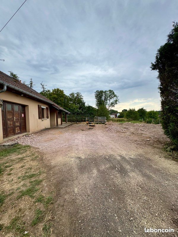 Maison 3 pièces 95 m² · à La Chapelle-aux-Bois · 95 m² · 179 000 €