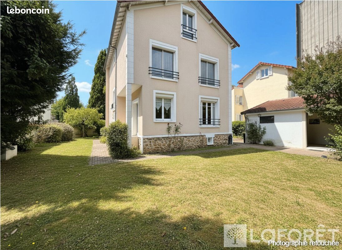 Maison 7 pièces 170 m² · à Saint-Maur-des-Fossés · 170 m² · 1 050 000 €