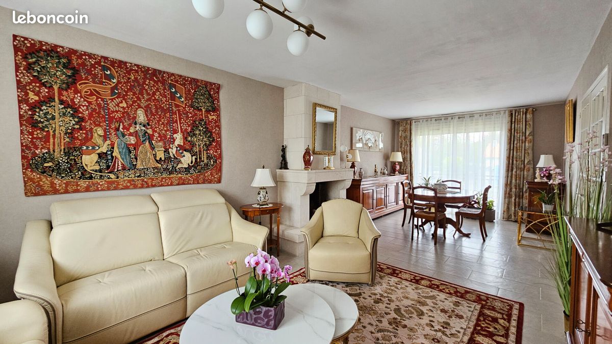 Pavillon 6 pièces 149 m² - Chauray 79180 (image principale 4)