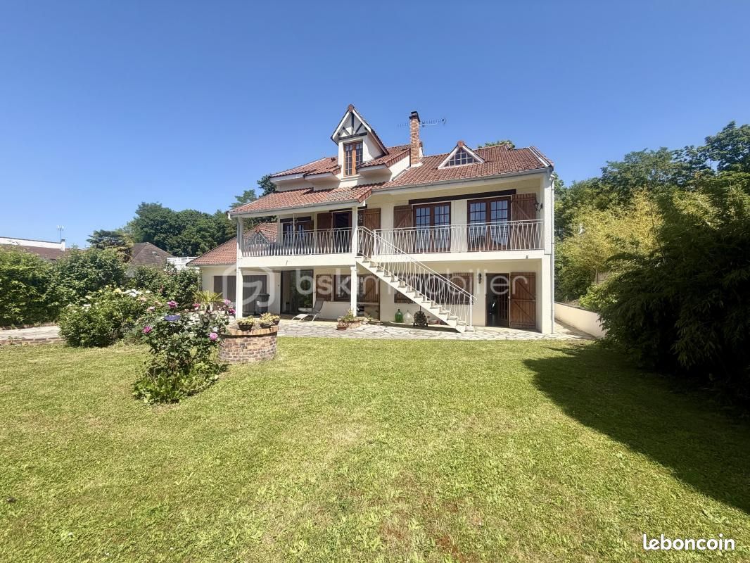 Maison 9 pièces 289 m² · à Draveil · 289 m² · 640 000 €