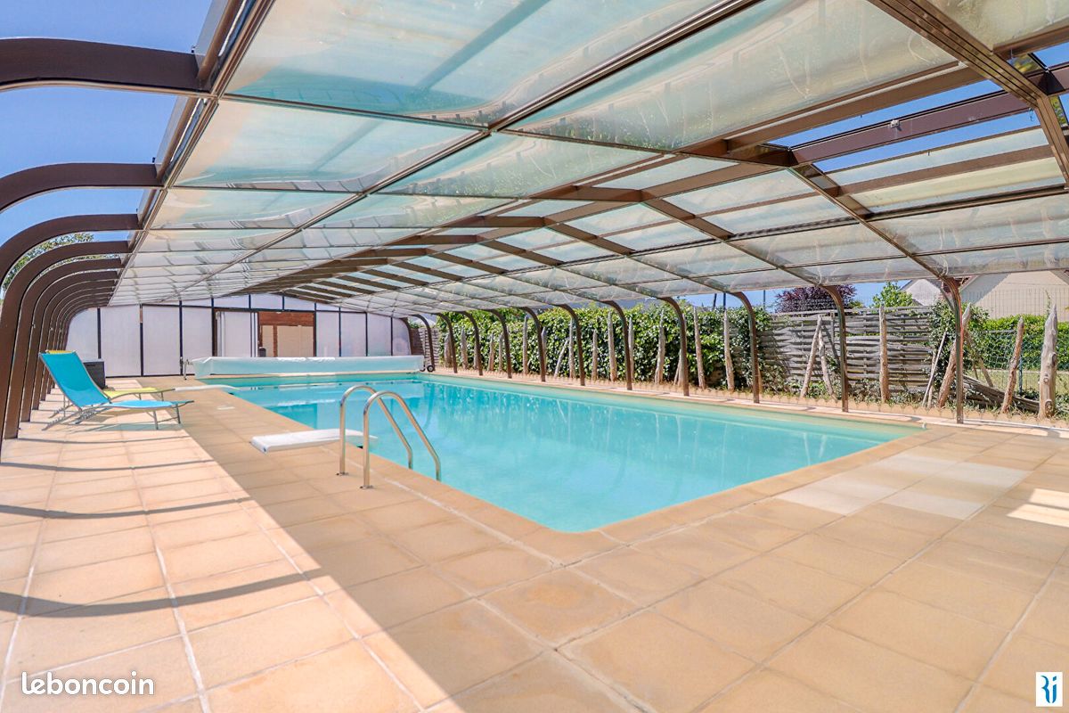 Maison 9 pièces 227 m² · à Saint-Étienne-du-Rouvray · 227 m² · 425 000 €