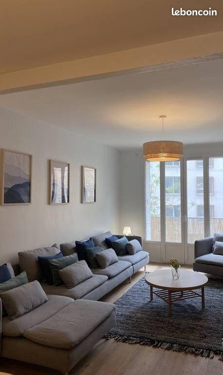 Appartement 1 pièce 82 m² · à Marseille · 82 m² · 700 €