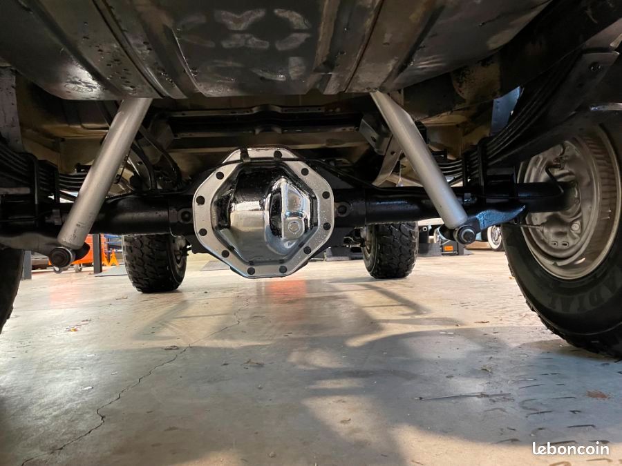 Dodge Charger RAM 4X4 5.2 V8 170 CV (image 30)