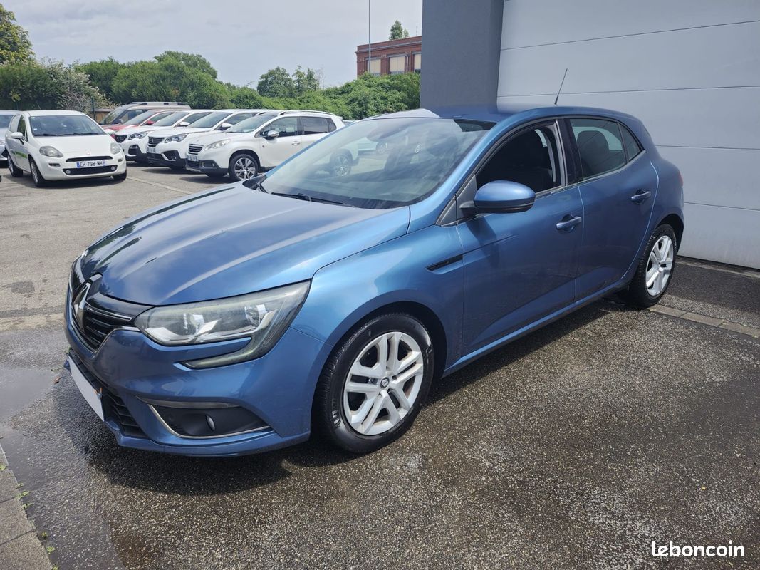 Renault Megane IV 1.5 DCI 110ch BV6 Life (image 4)
