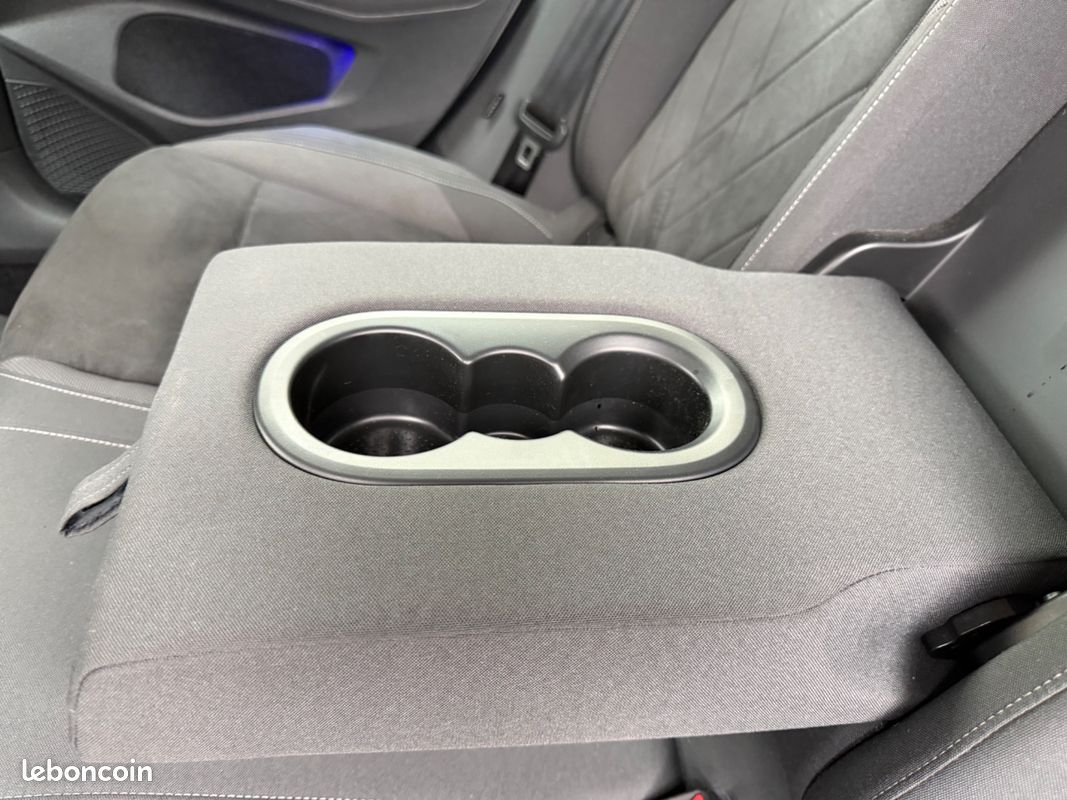 VOLKSWAGEN GOLF 8 1.5 E-TSI 150ch STYLE 1ST BVA APPLE CARPLAY (image 30)