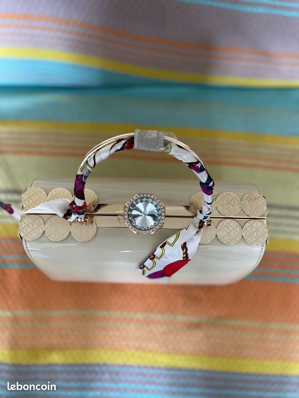 Sac à main chic avec fermoir bijou – parfait soirée / mariage (image 6)