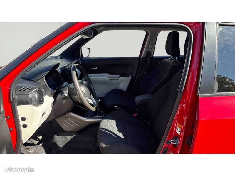 Suzuki Ignis 1.2 Dualjet Avantage (image 12)
