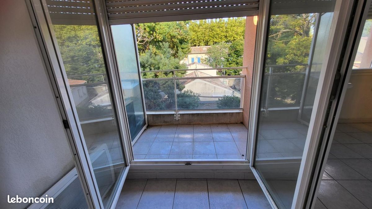 Appartement a louer salon-de-provence - 1 pièce(s) - 17 m2 - Surfyn