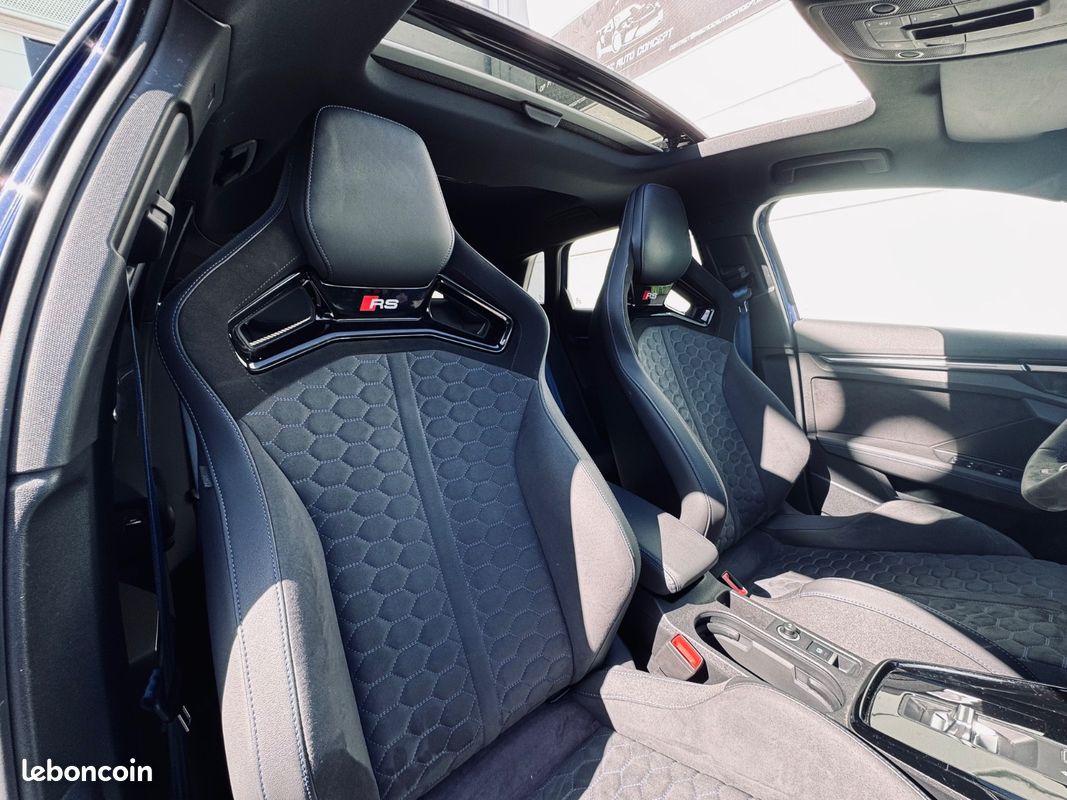 Audi RS 3 PERFORMANCE EDITION 2.5 TFSI 407 CV 1 OF 300 + TOIT OUVRANT + B&O + FREINS CERAMIQUE + GARANTIE 12 MOIS (image 15)