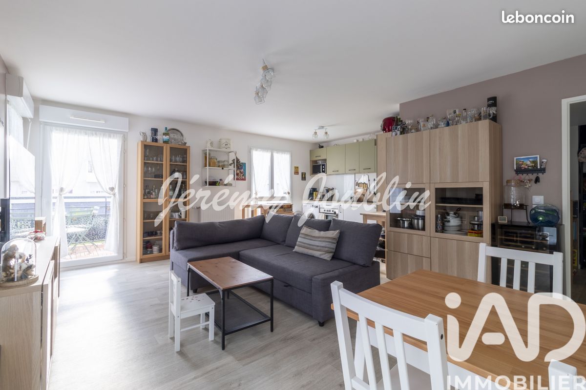 Appartement 4 pièces 77 m² · à Osny · 77 m² · 250 000 €