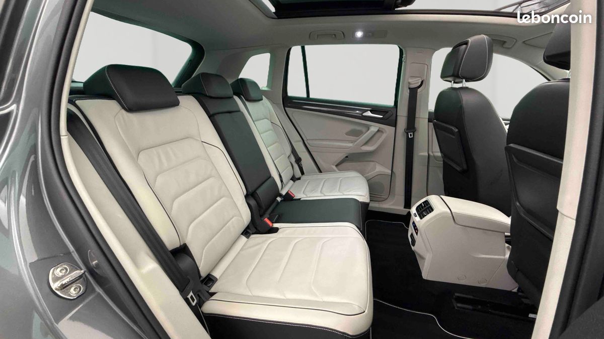 VOLKSWAGEN Tiguan 2.0 TDI 150 DSG7 Carat Exclusive (image 13)