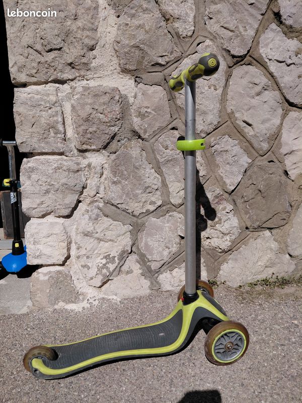 Trottinette globber (image 1)
