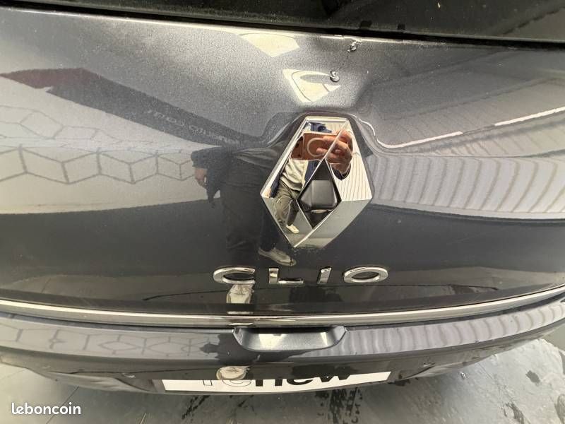 Renault Clio TCe 120 Energy EDC Intens (image 22)
