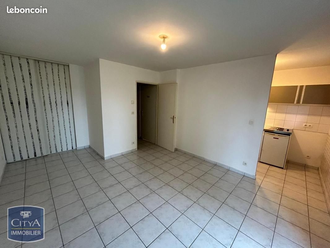 Appartement 1 pièce 30 m² · à Douai · 30 m² · 450 €/mois