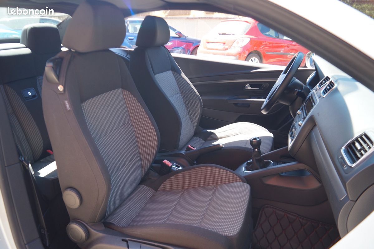 VOLKSWAGEN EOS 1.4 TFSI 122ch- OUVERTURE CAPOTE HS/ OUVERTURE TOIT OUVRANT OK/ MOTEUR GARANTIE 6 MOIS (image 15)
