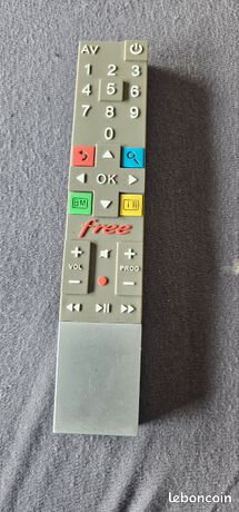 Télécommande Freebox Revolution V6 - D'origine, Fonctionne Bien, état Ouvert/propre