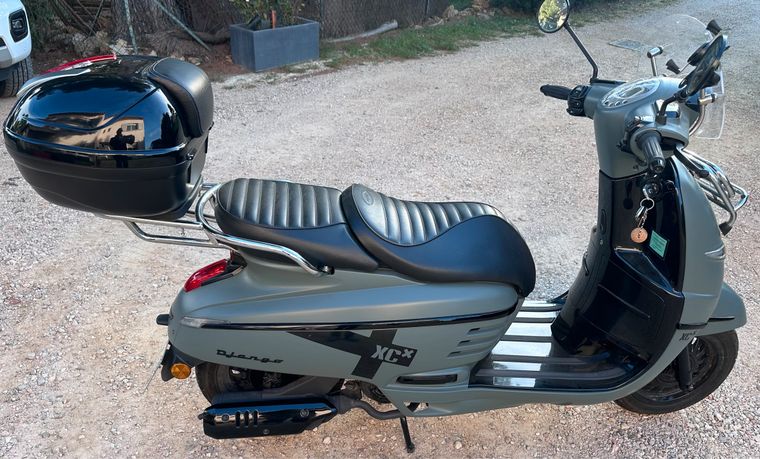Achat scooter neuf pas cher Dans Le Var 83 - Azur Motos