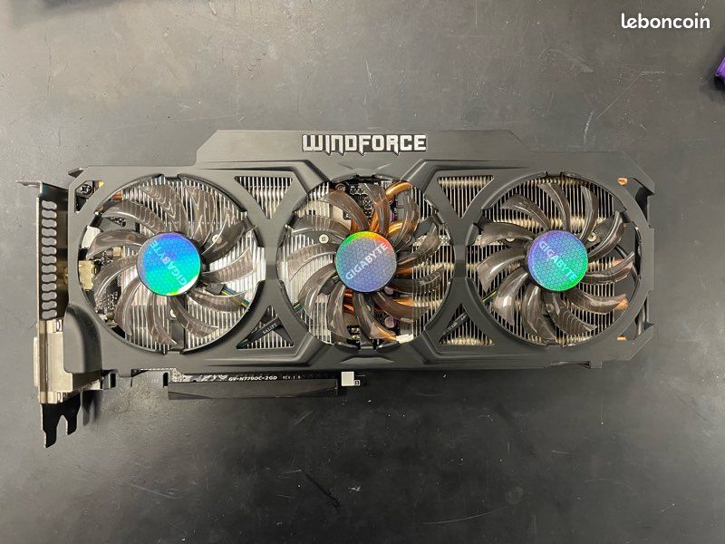 Carte Graphique Gigabyte Geforce GTX 770 2Go (image 1)