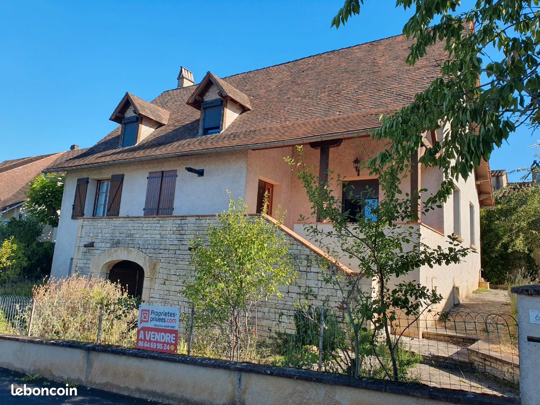 Maison 7 pièces 170 m² · à Cahors · 170 m² · 220 000 €