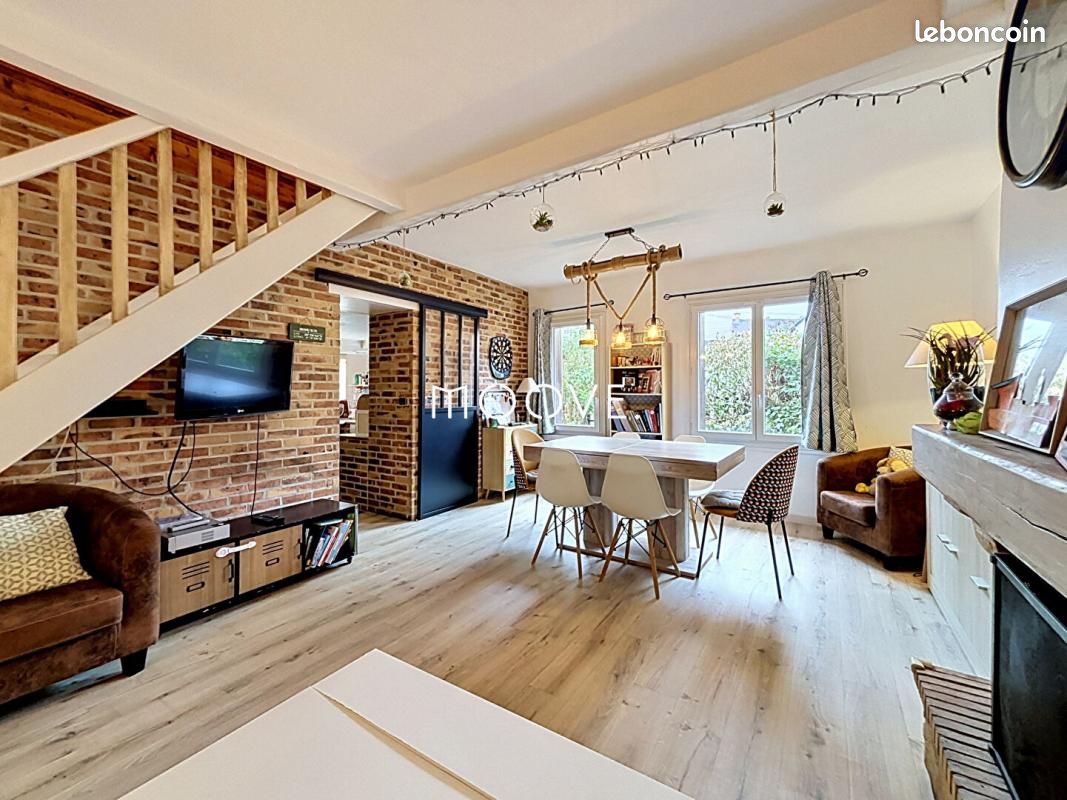 Maison 6 pièces 137 m² · à Le Petit-Quevilly · 137 m² · 230 000 €