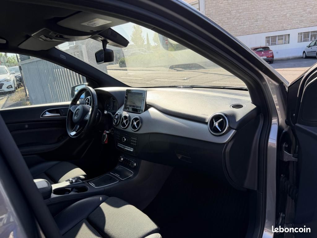MERCEDES CLASSE B 200 d Bva - Sensation GPS + clim + camera AR (image 16)