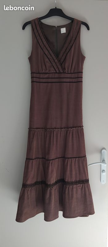 CAMAÏEU – Robe longue cache-cœur en velours milleraies Taille 36