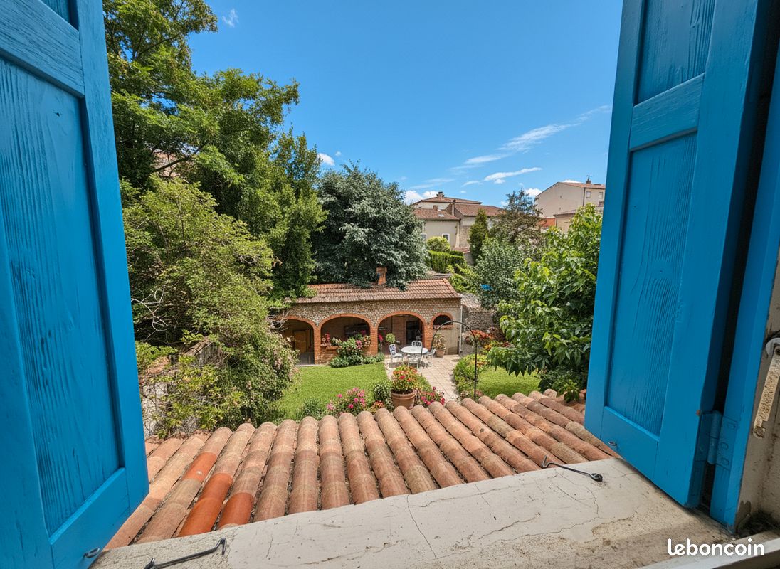 Maison 8 pièces 217 m² · à Carcassonne · 217 m² · 254 900 €