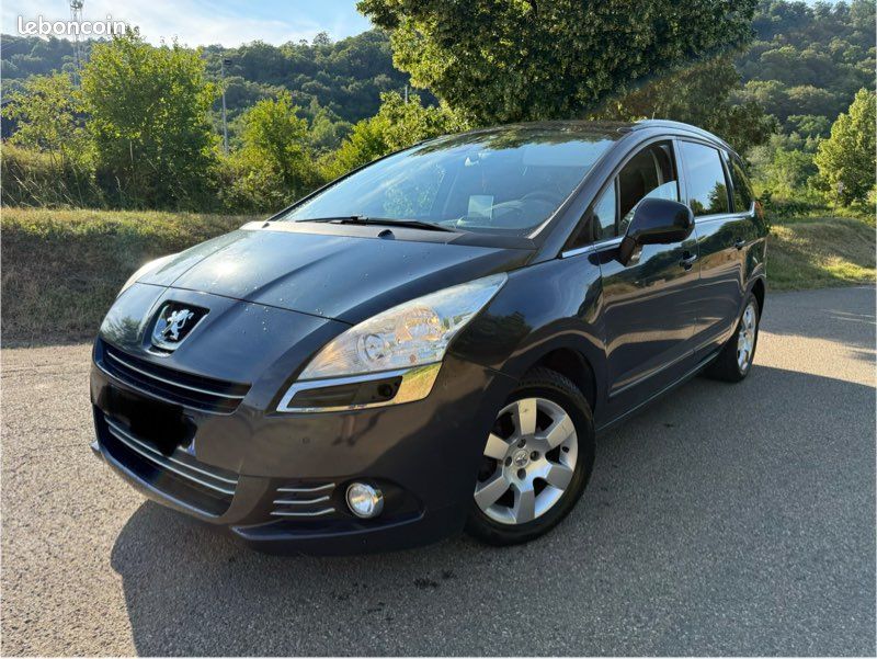 Peugeot 5008 hdi boite auto (image 1)