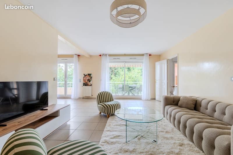 Appartement 4 pièces 111 m² · à Mérignac · 111 m² · 1 250 €/mois