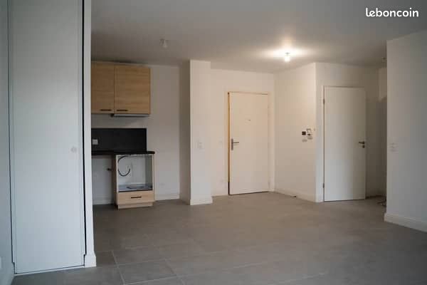 Location d'un T2 non meublé au 12 Rue de la Plaine, 33100, Bordeaux