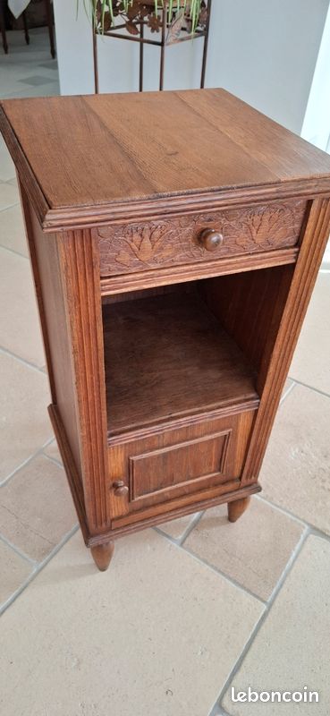 Chevet table de nuit (image 1)