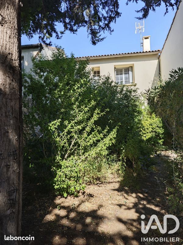 Maison 6 pièces 148 m² · à Saint-Jean-de-Védas · 148 m² · 450 000 €