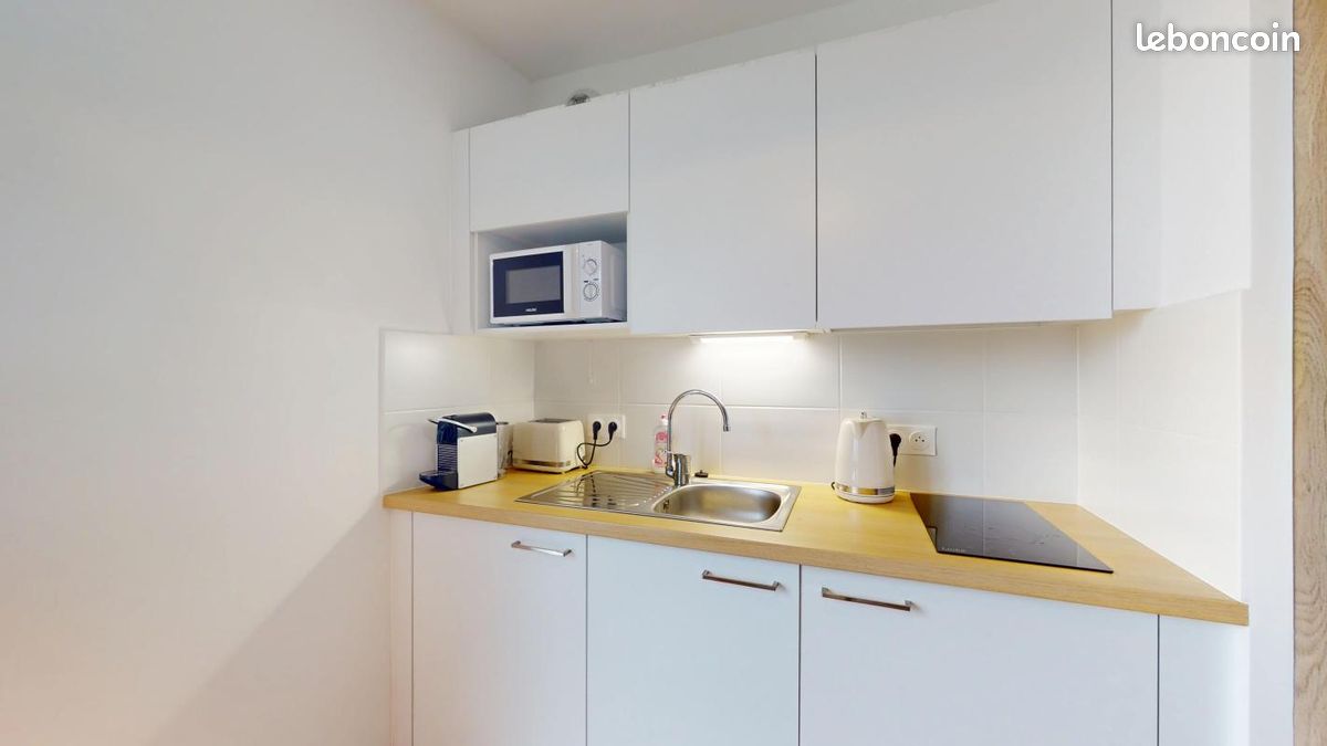 Appartement 1 pièce 29 m² · à Ivry-sur-Seine · 29 m² · 1 071 €/mois