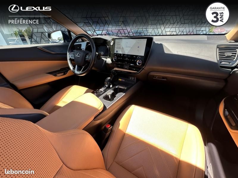 Lexus NX 450h+ Executive 4WD (image 2)