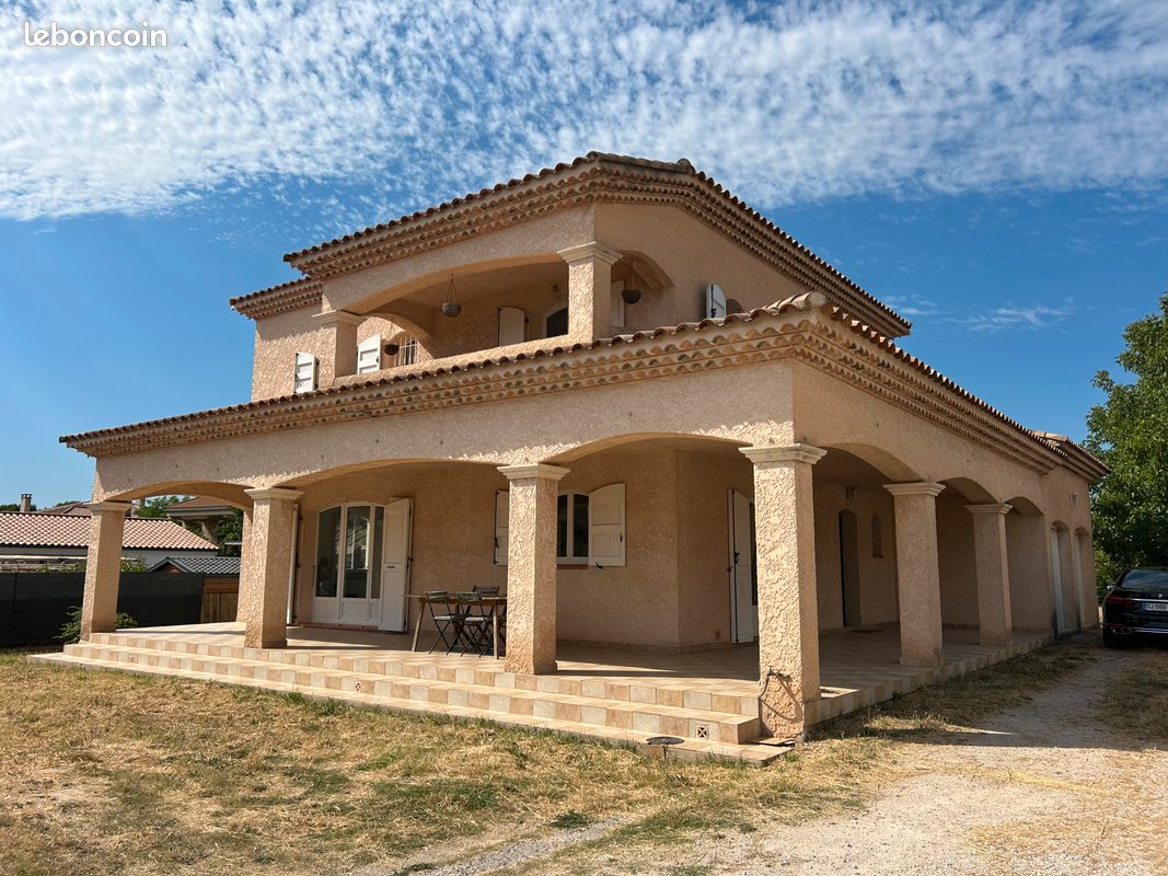 Maison 5 pièces 188 m² · à Gardanne · 188 m² · 1 808 €/mois