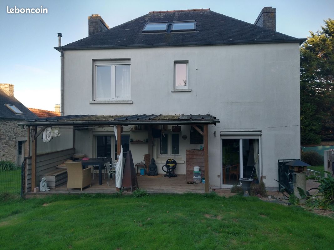 Maison 7 pièces 135 m² · à Saint-Derrien · 135 m² · 230 000 €