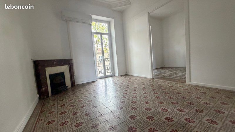 Appartement 4 pièces 95 m² · à Nîmes · 95,3 m² · 990 €/mois