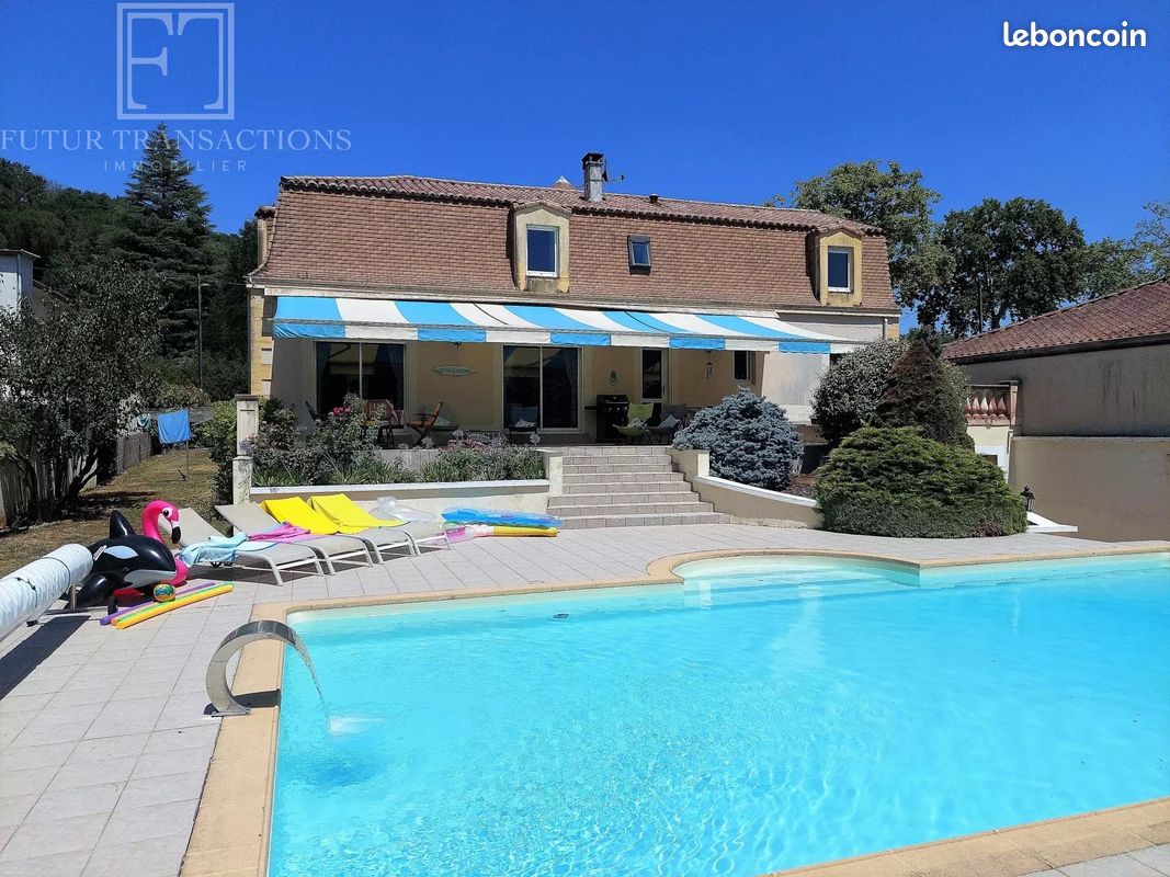 Maison 7 pièces 215 m² · à Brantôme en Périgord · 215 m² · 408 900 €