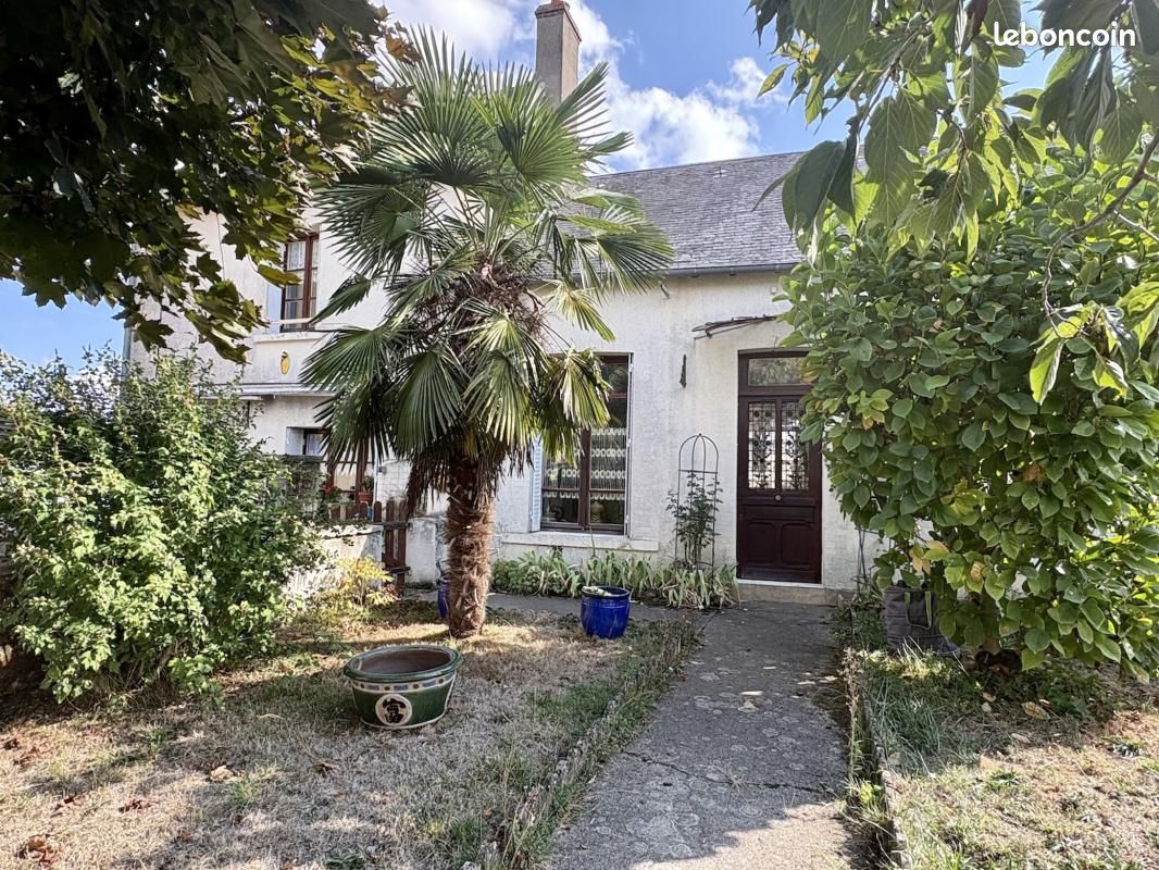 Maison 5 pièces 158 m² · à Parnac · 158 m² · 99 900 €